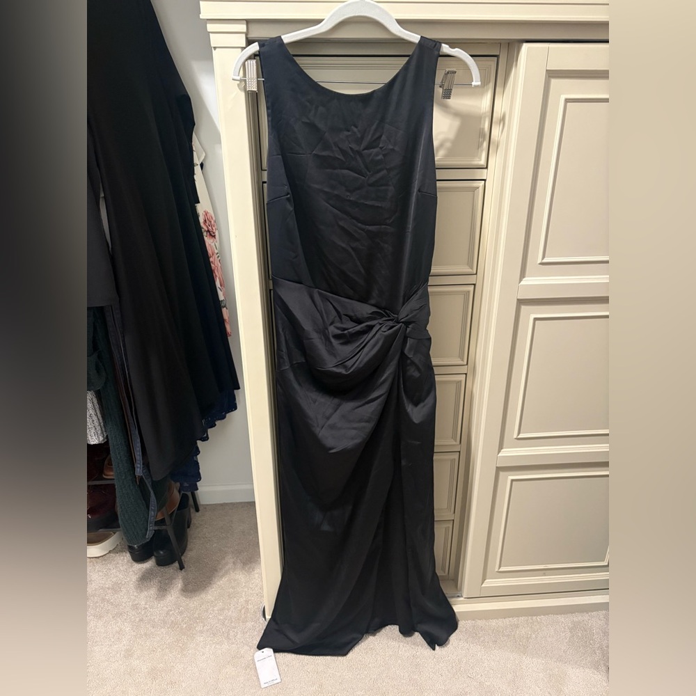 Abercrombie & Fitch Black Sleeveless Knot-Detail Maxi Dress